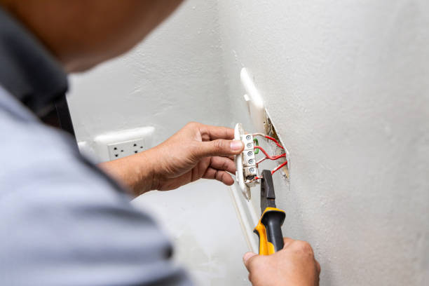Best Local Electrician Companies  in Yuba City, CA